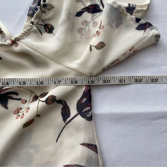 Astr the Label Floral Off-the-Shoulder Blouse Size Extra Small - Picture 15 of 16
